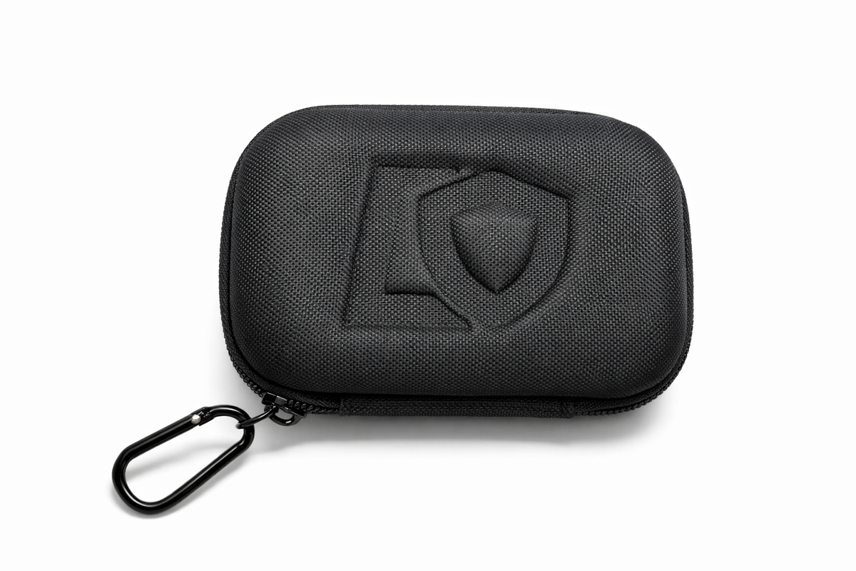Court Warria Hard Shell Card Case